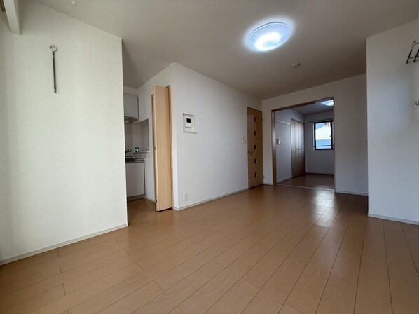 エスペランサ白国Ⅱの物件内観写真